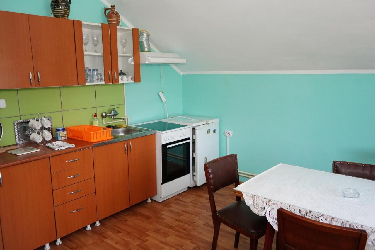 Apartamento Etnobubi Novi Sip Exterior foto