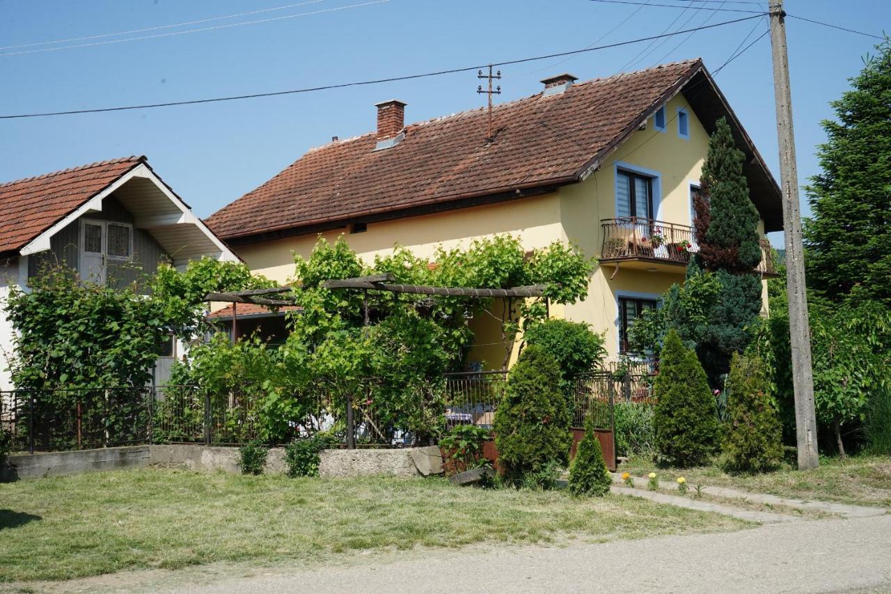 Apartamento Etnobubi Novi Sip Exterior foto